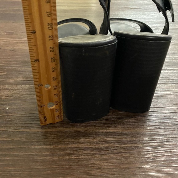 Worthington sz 8.5 Black Chunky Block Heel Sandals Ankle Strap Open Shoes‎ - Picture 6 of 8